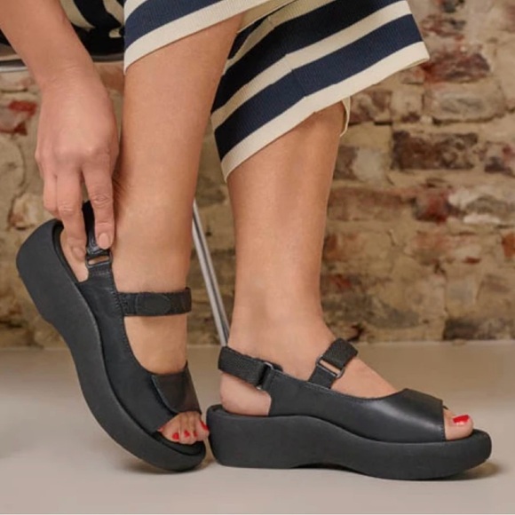 Wolky Jewel Sandal Adjustable Strap Sandals Black Leather Size 8.5 Comfort Shoe - Picture 13 of 13